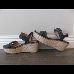 Wedge sandals Urban Outfitters